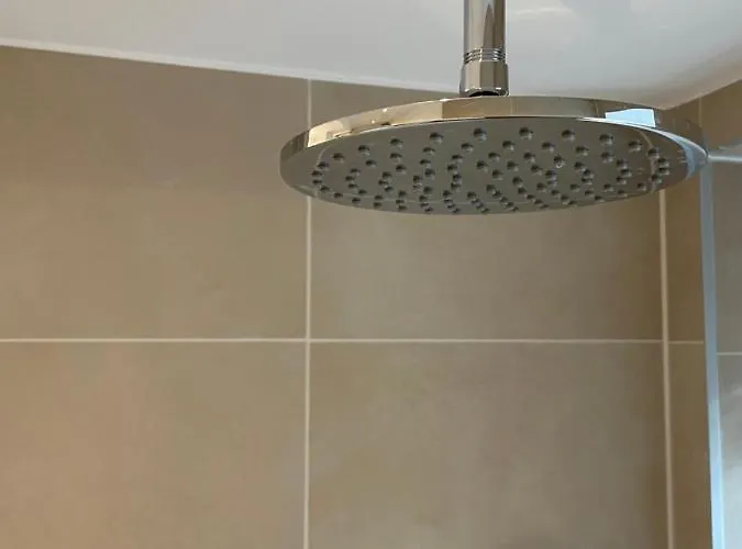 Apartment Wh Immobilien Design Rainshower *
